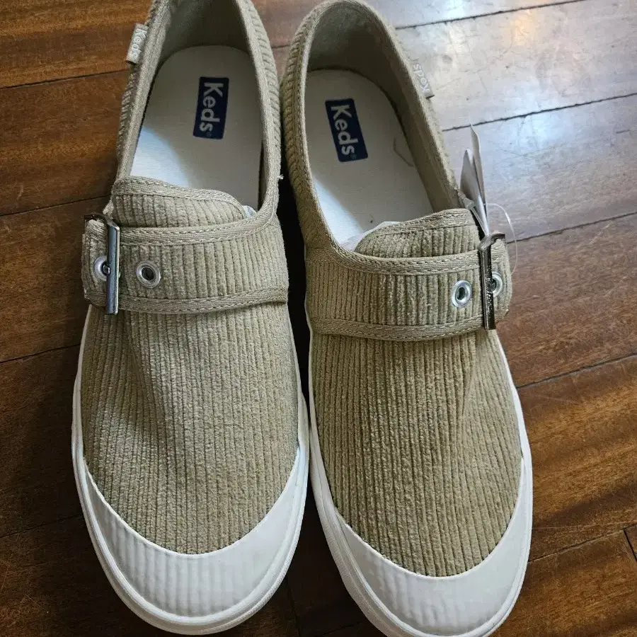 keds 260사이즈 새제품