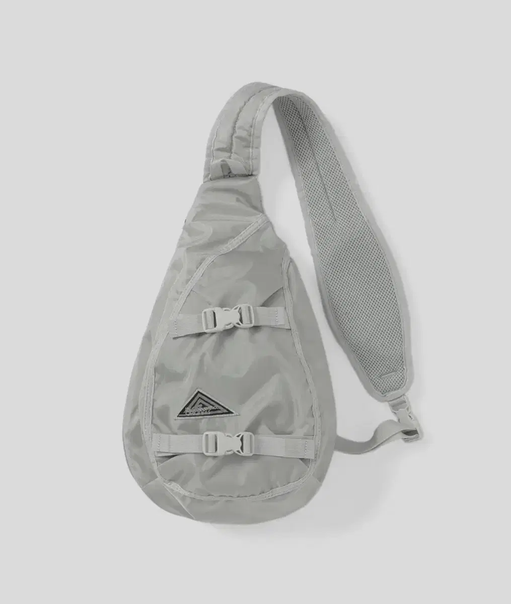 디스이즈네버댓 Washed Nylon Sling Bag