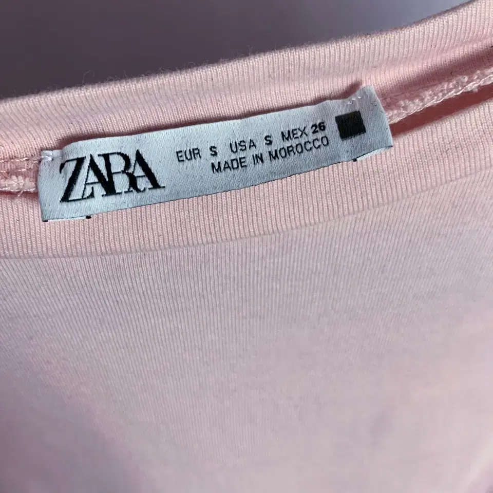 ZARA Lovely Baby Pink Balloon Fit Sleeve