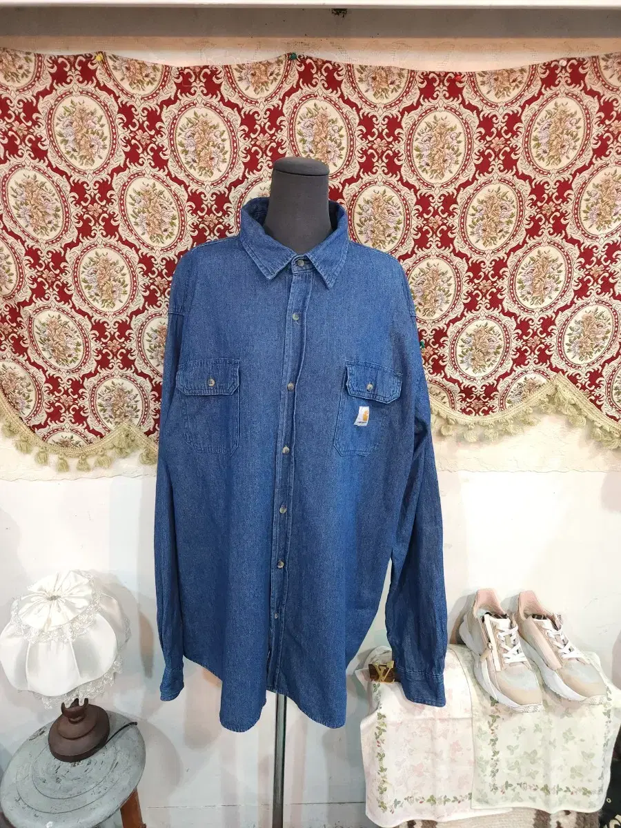 Calhart Pocket Denim Shirt Large