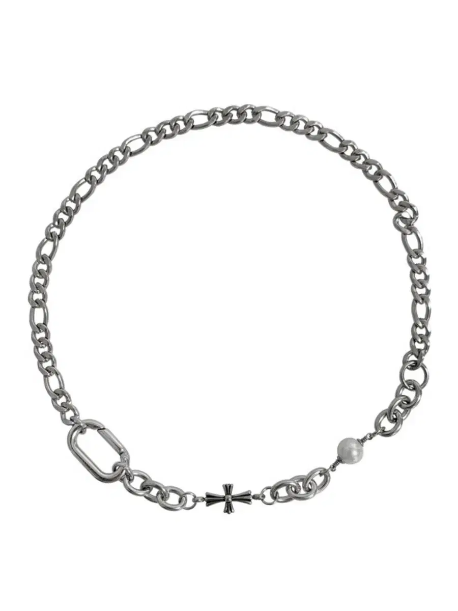 Ofuse cross pearl choker