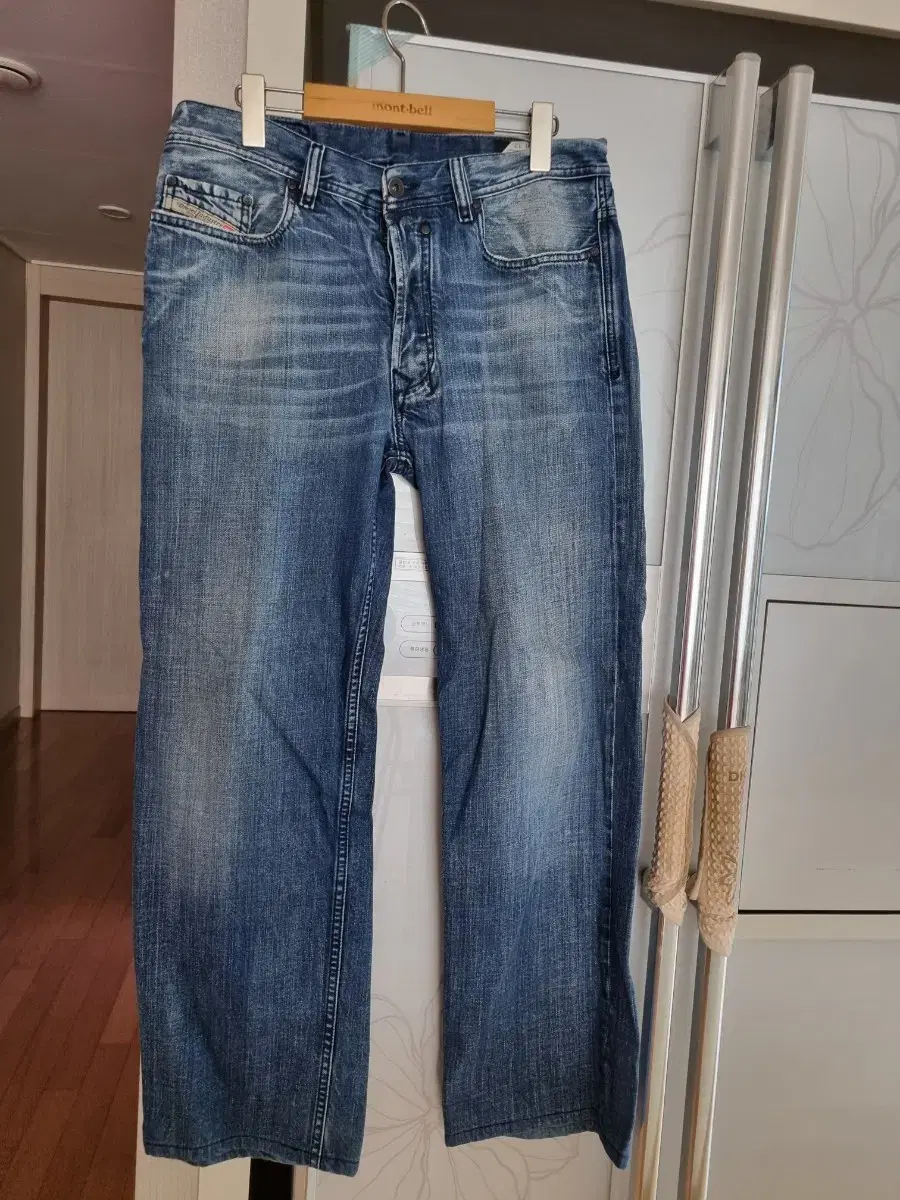 Diesel Men's Overfit Jeans 32