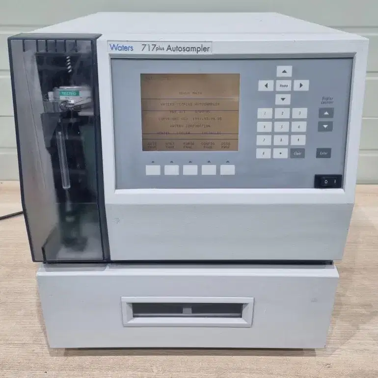 Waters 717 plus Autosampler 오토샘플러