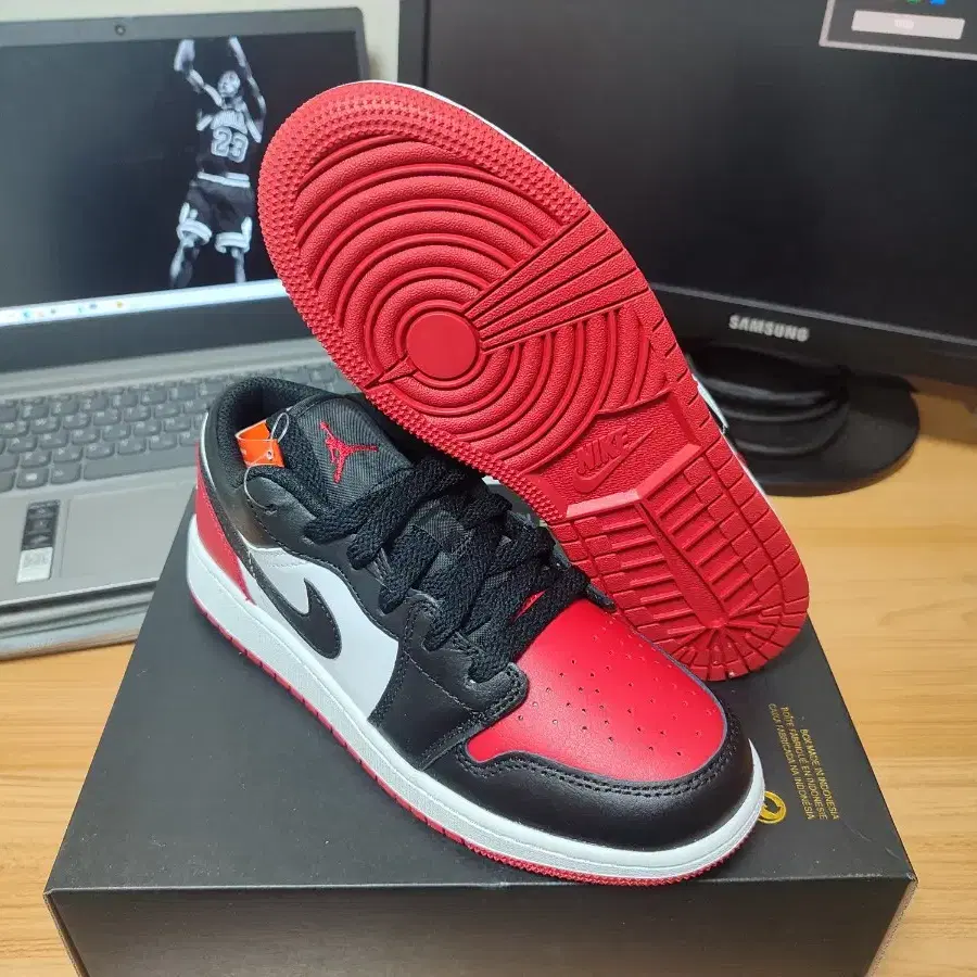 AIR JORDAN 1 LOW(GS) 브레드토(235mm)