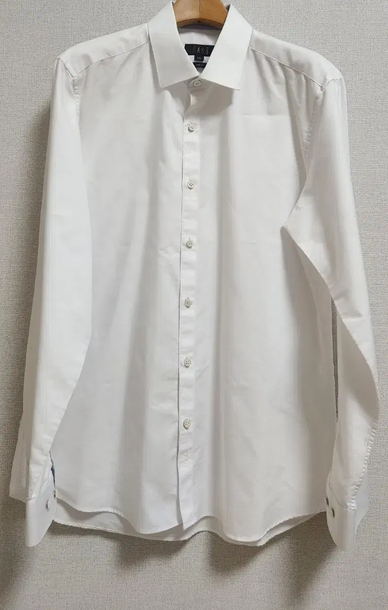 New) DAKS Men's Slim Fit Dress Shirt