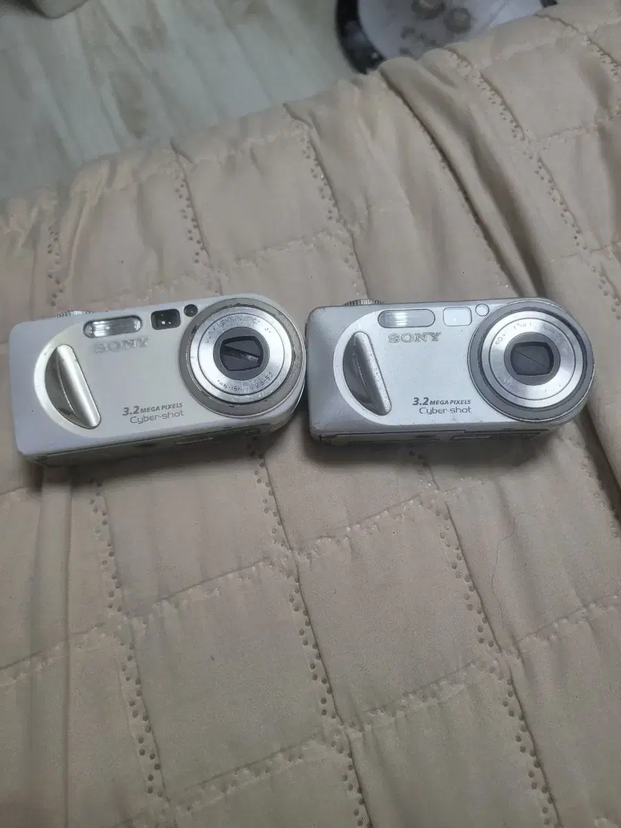 sony dsc p8