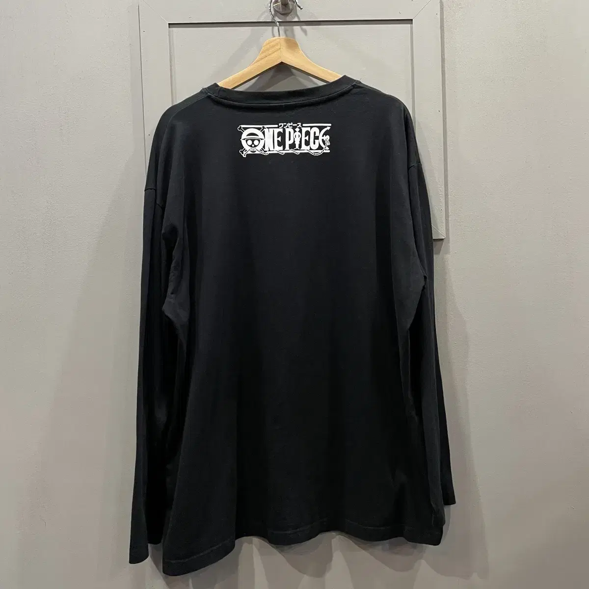 (2XL)원피스 롤로노아조로 롱슬리브 티셔츠