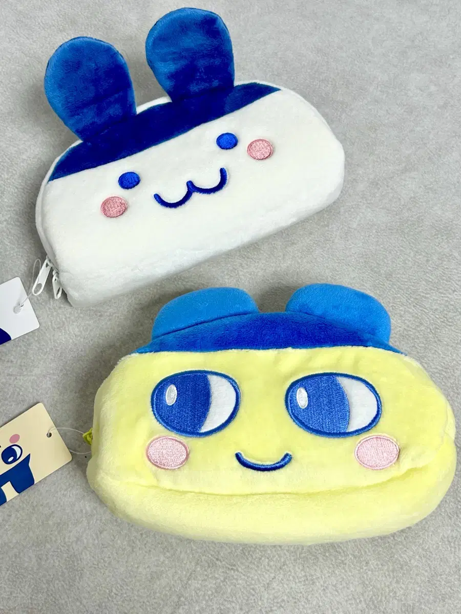 (Genuine) Tamagotchi Sewing Pencil Case Pow