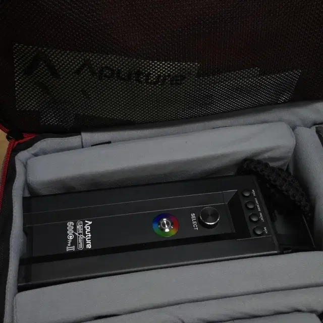 영상조명기 aputure 600c pro 2 신품 판매합니다