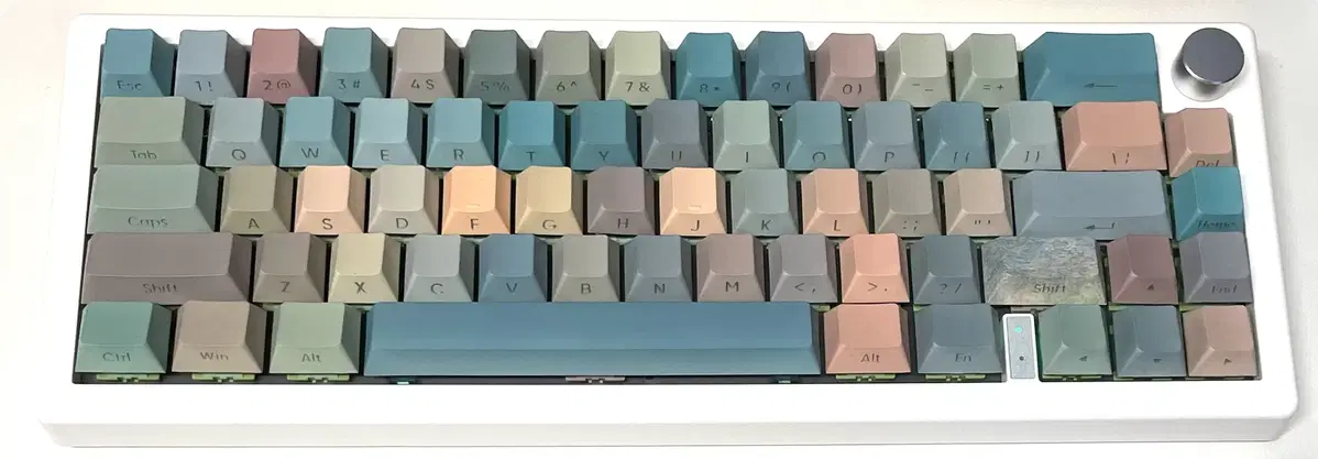 gmk67 커스텀 키보드 (오테뮤 저소음 라임축)