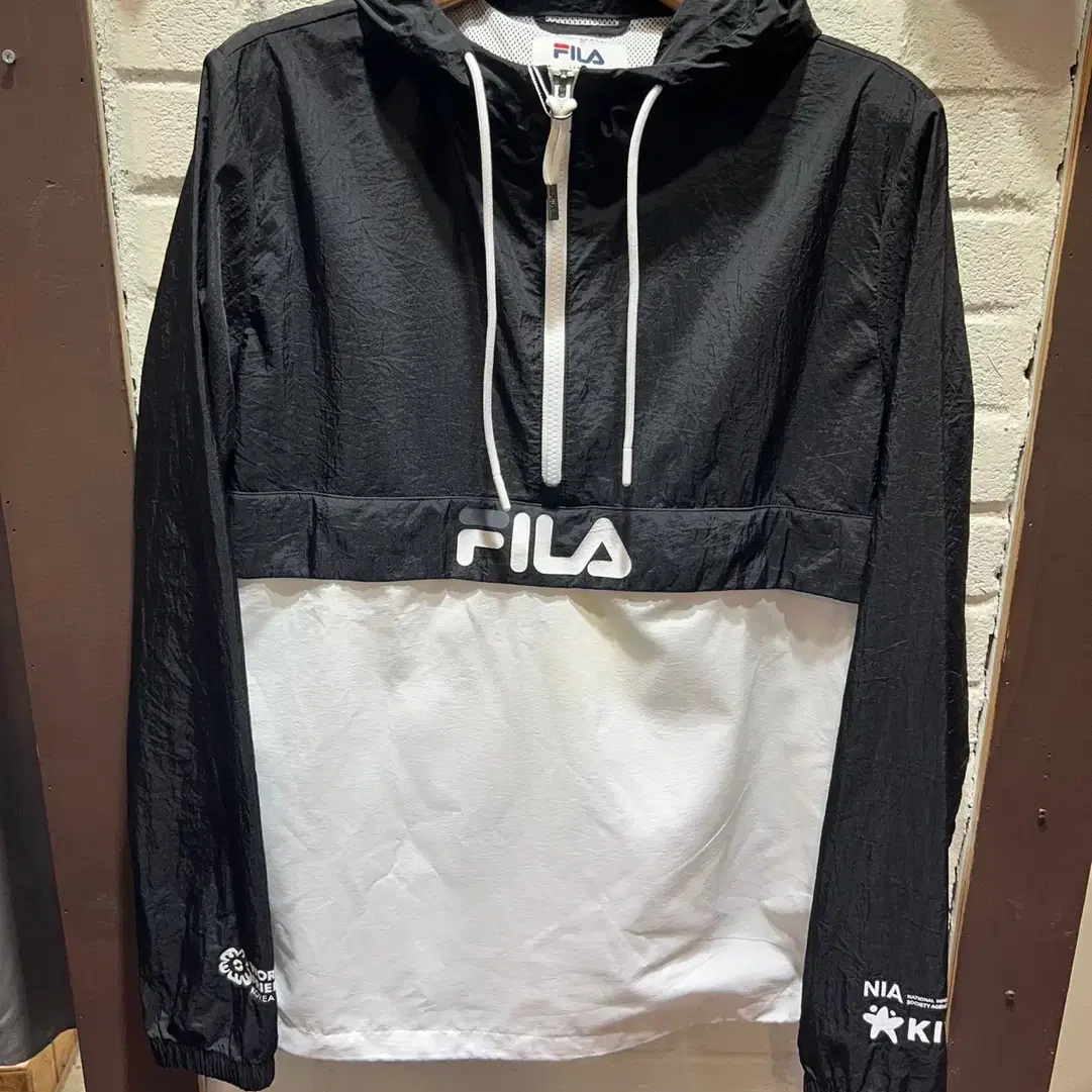 FILA 휠라 올드스쿨 아노락 바람막이