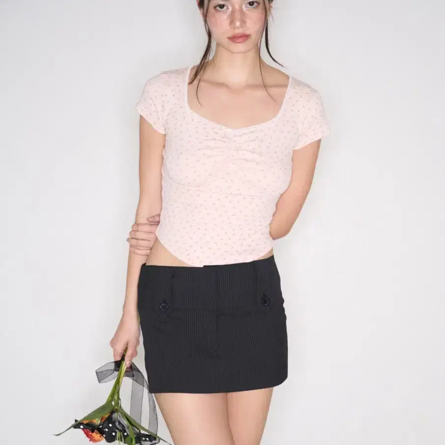 플리즈노팔로우 Daisy Lace Shirring Short Top 핑크