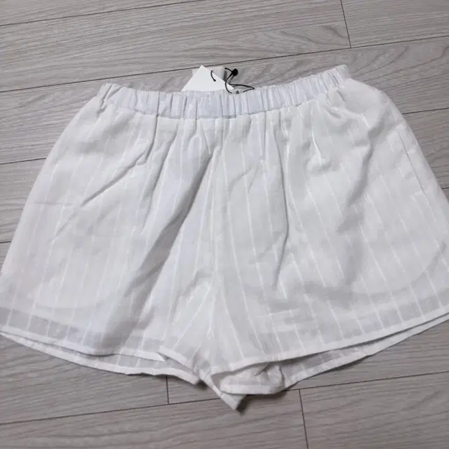 윤슬샵 disty floral bloomers (white lace)