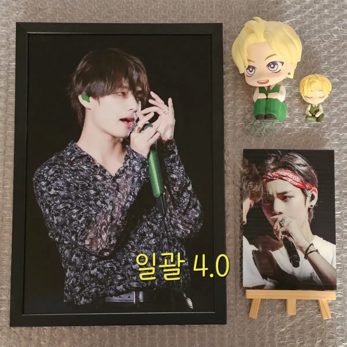 (Price down)BTS v Taeyang Framed Nendo Figure_Don't miss it!