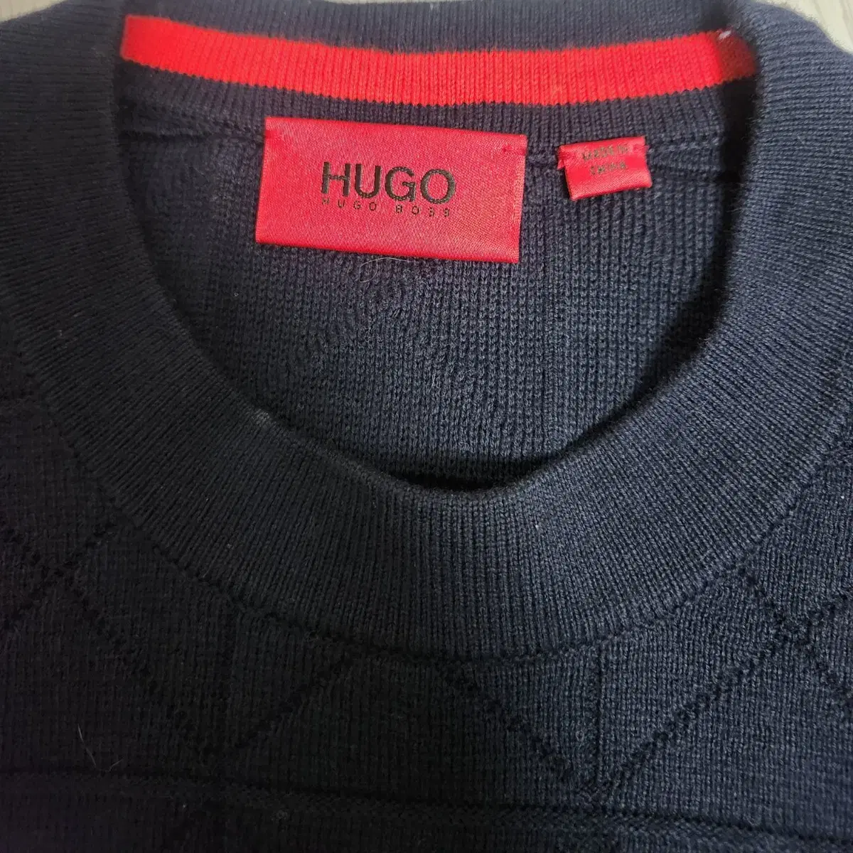 새제품)HUGO BOSS 남성 니트