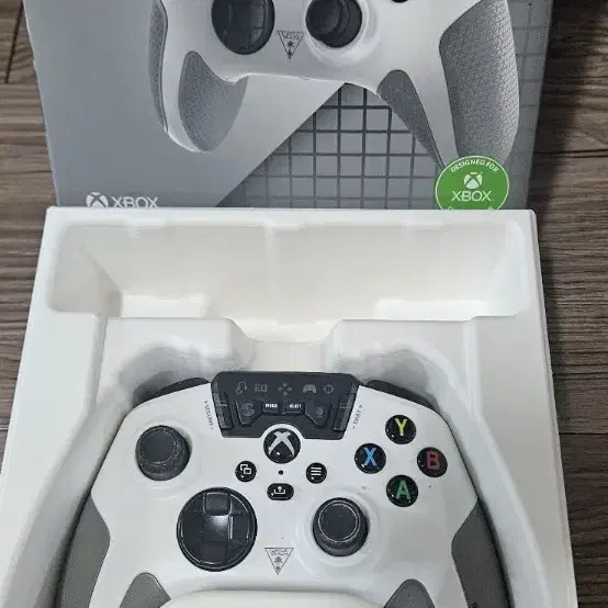 Xbox 터틀비치 리콘 컨트롤러