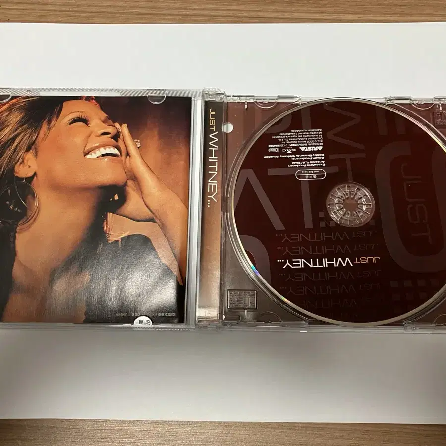 WHITNEY HOUSTON CD