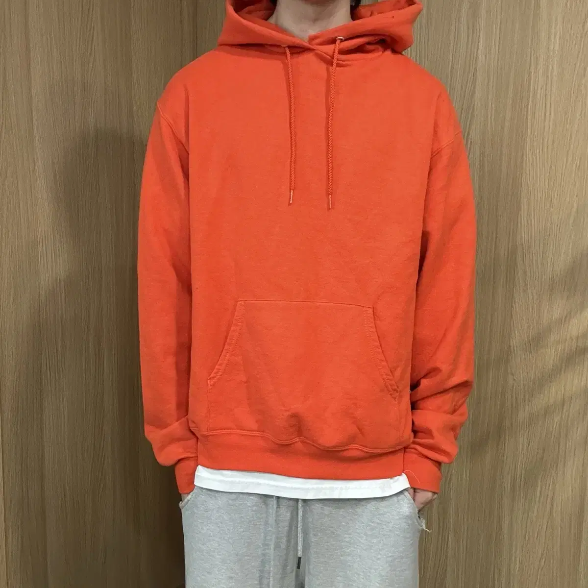 Champion Wrist Logo Overfit Hoodie Orange M