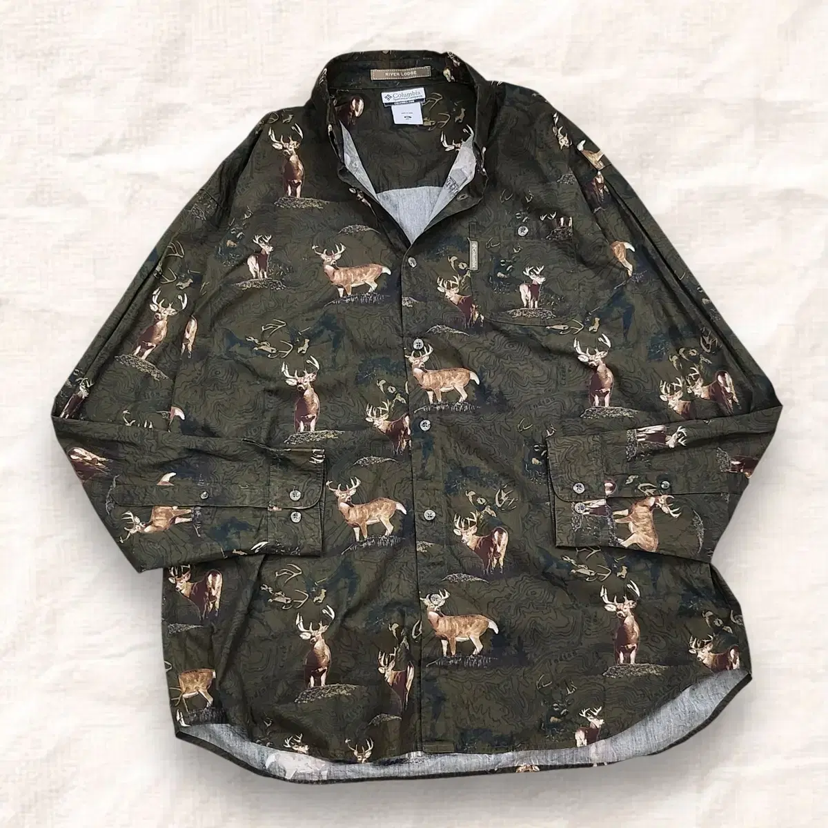 [XL] Colombia Vintage Hunting Pattern Shirt