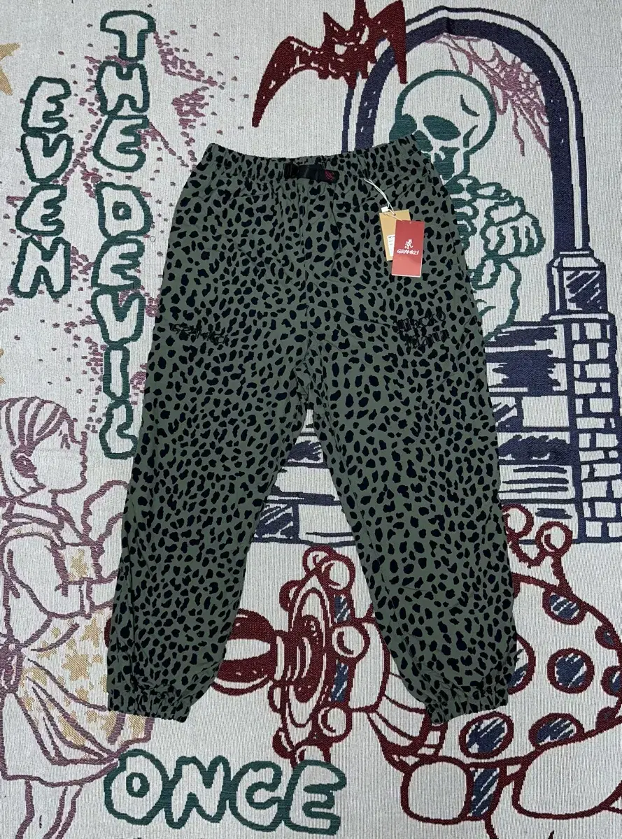 [M] Wakomaria x Gramichi Trackpants Green Leopard