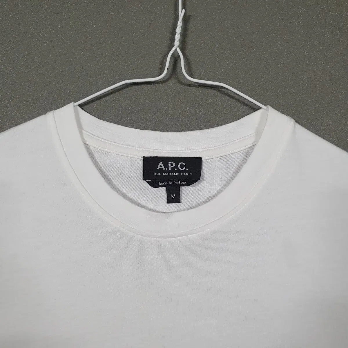 M) A.P.C. 아페쎄 레이몬드 코튼 라운드넥 화이트 반팔티셔츠 100