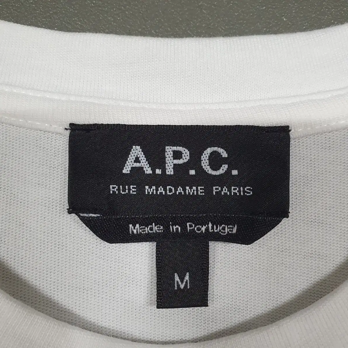 M) A.P.C. 아페쎄 레이몬드 코튼 라운드넥 화이트 반팔티셔츠 100