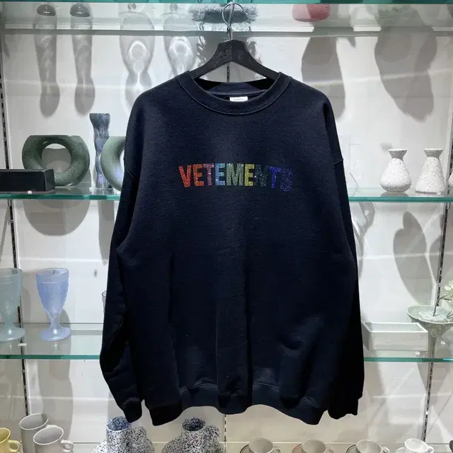 22SS 베트멍 rainbow crystal logo sweatshirt