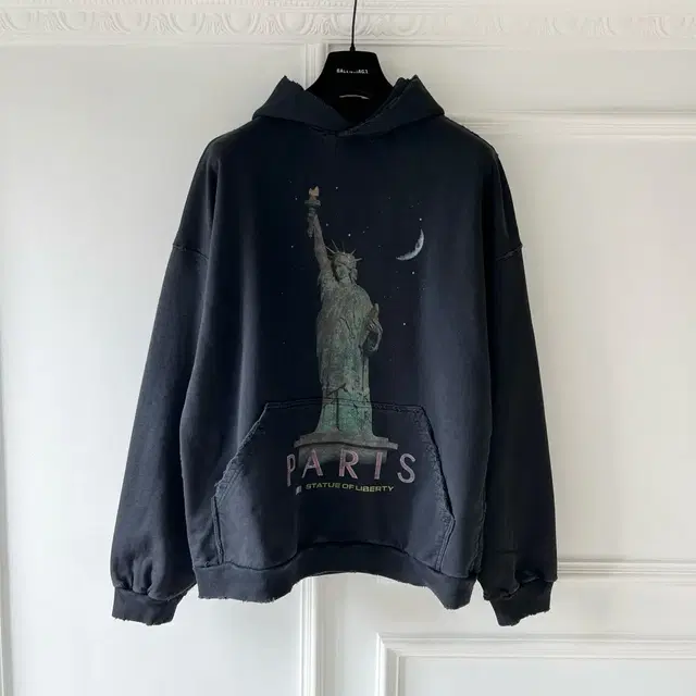 24 FW 발렌시아가 Paris Liberty 디스트레스드 플리스 후디