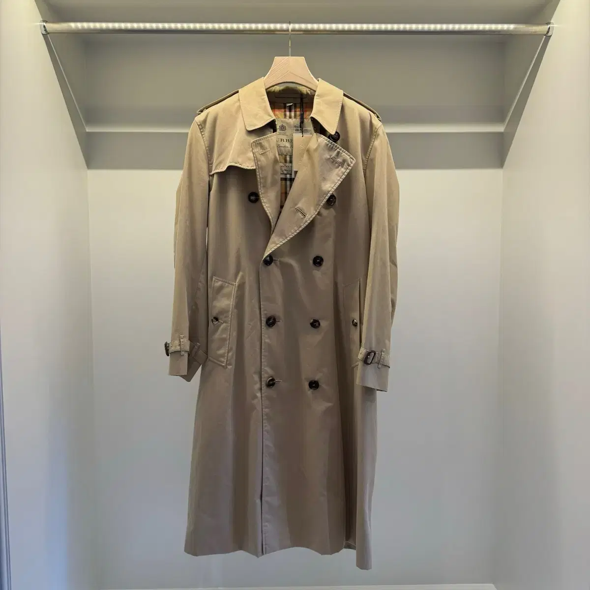 Unused Burberry Logo Kensington Trench Coat Beige/54