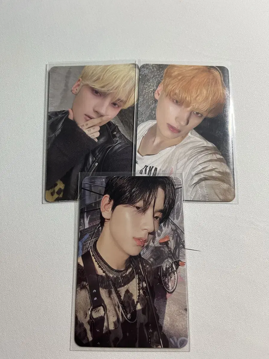 txt photocard soobin hueningkai photocard dumpster ive