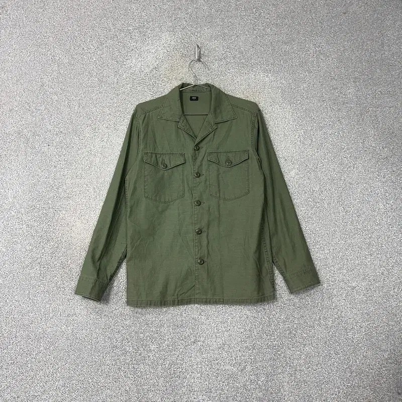 Uniqlo Khaki military shirt M