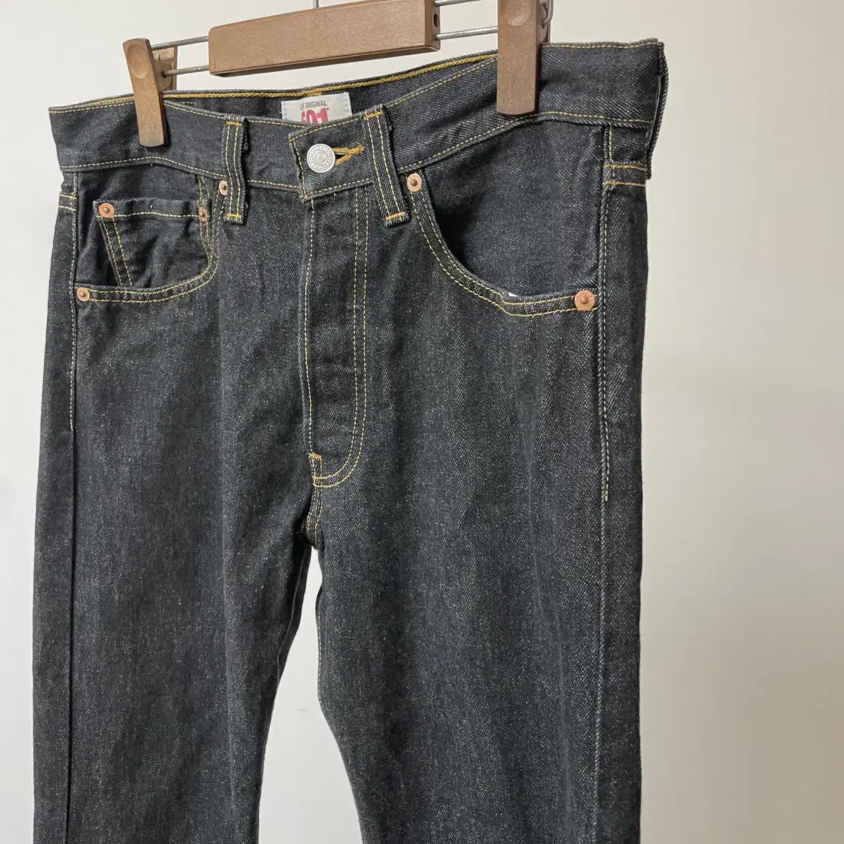 (31/32) levis501 리바이스501 오리지널핏 흑청 데님팬츠