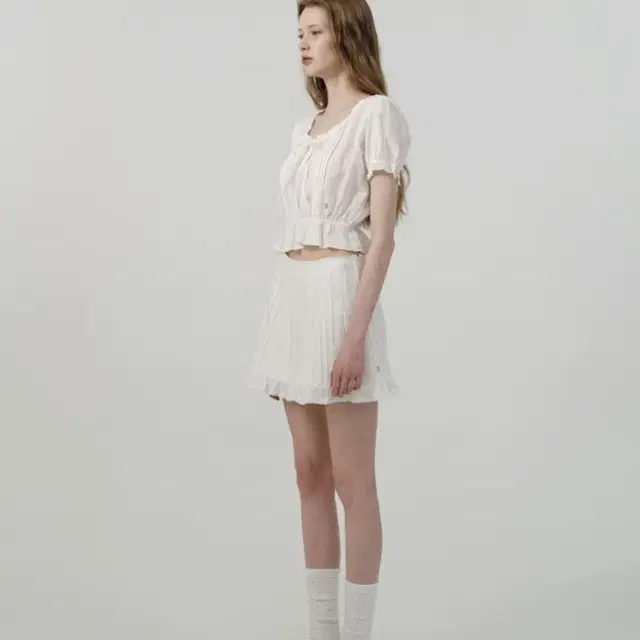 더 바넷 white Lignes lace mini skirt / M