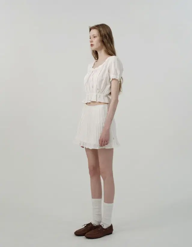 더 바넷 white Lignes lace mini skirt / M