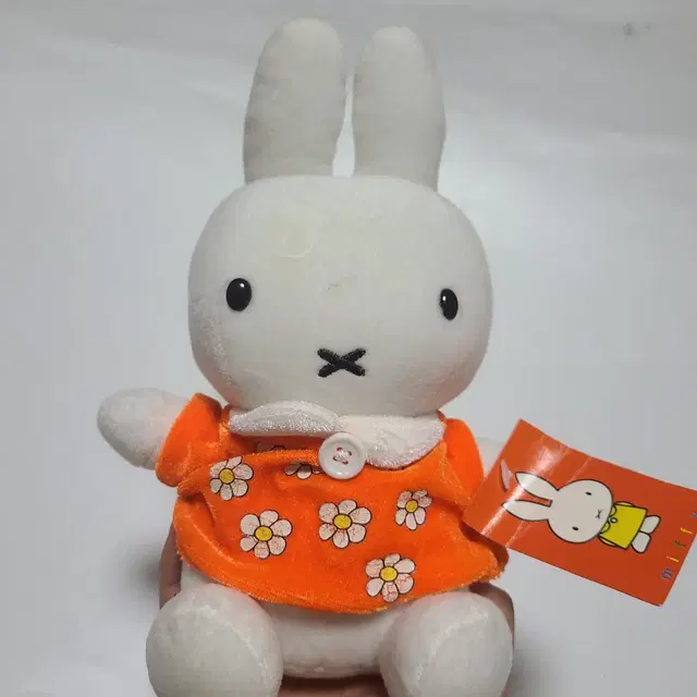 토끼 캐릭터 미피 인형 피규어 빈티지 소품 플라워 miffy 굿즈 가챠