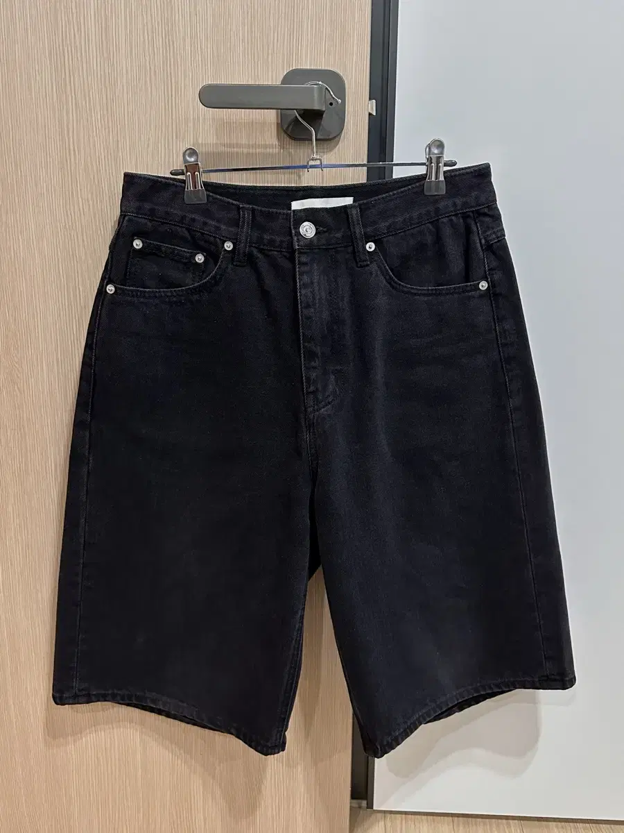 Branded Bermuda Denim Shorts Vahn Washed Black 28