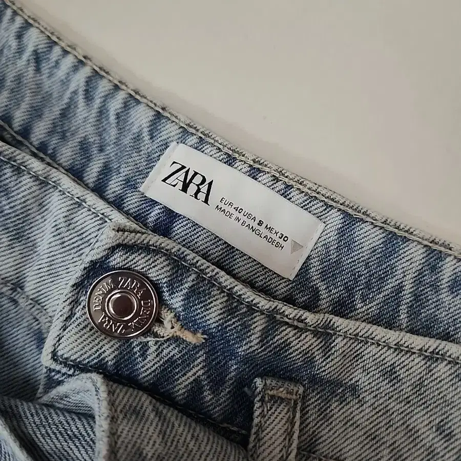 자라 zara 롤업 청반바지 연청바지 여자청바지