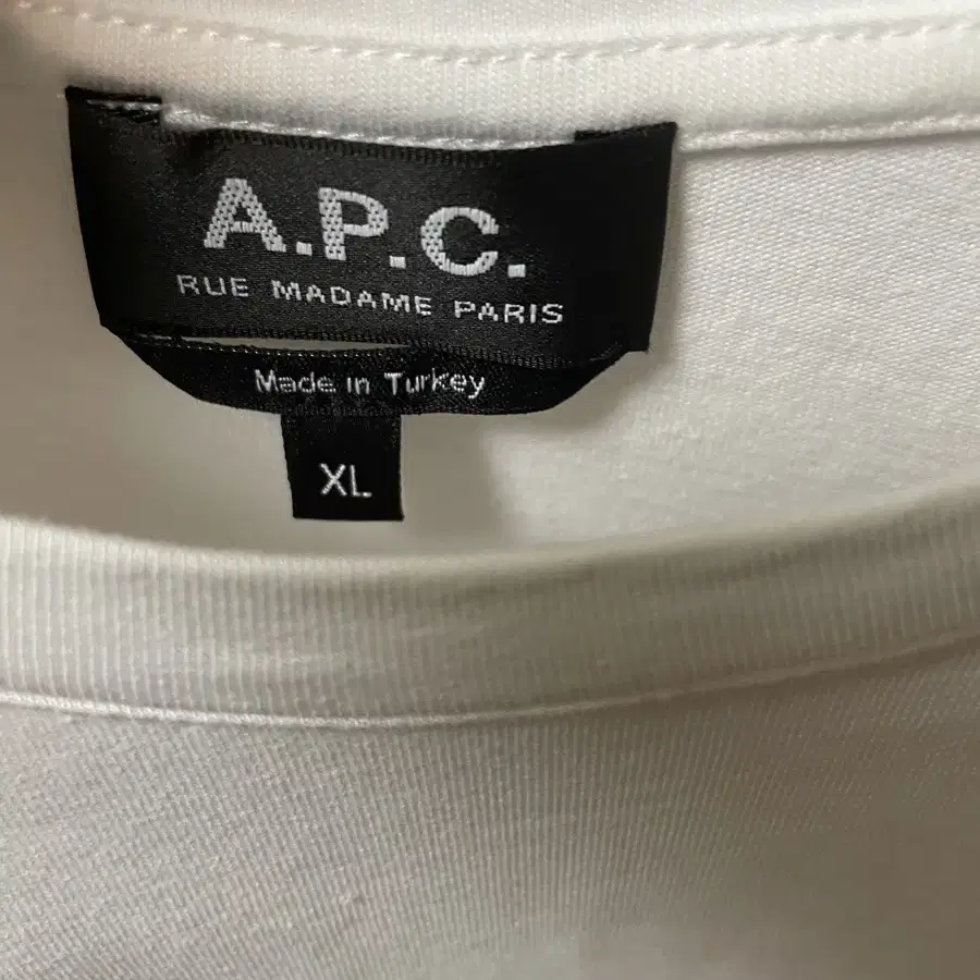 아페쎄 apc 반팔 XL