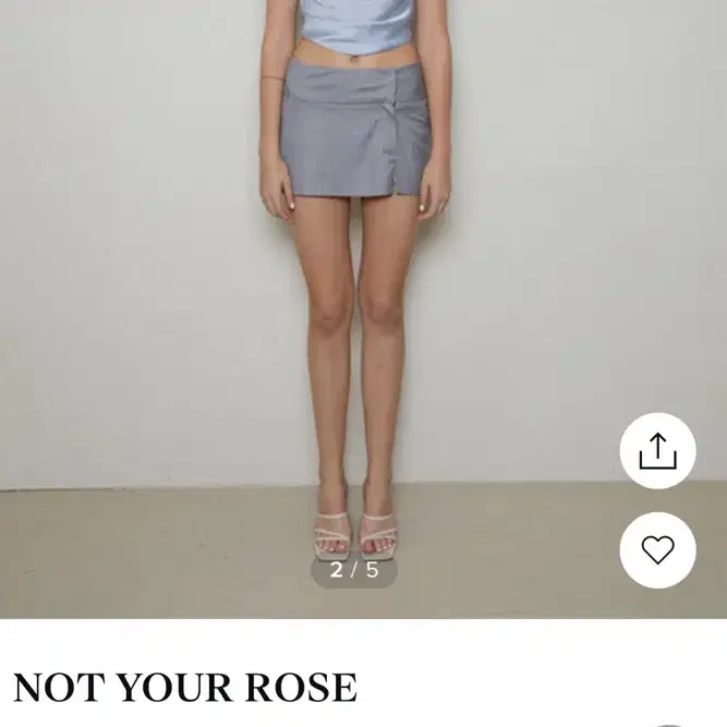 Not your rose 홀터넥 팝니다 draping halter top