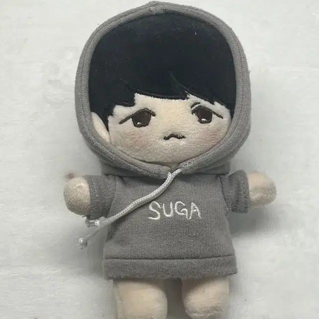 방탄 슈가 인형