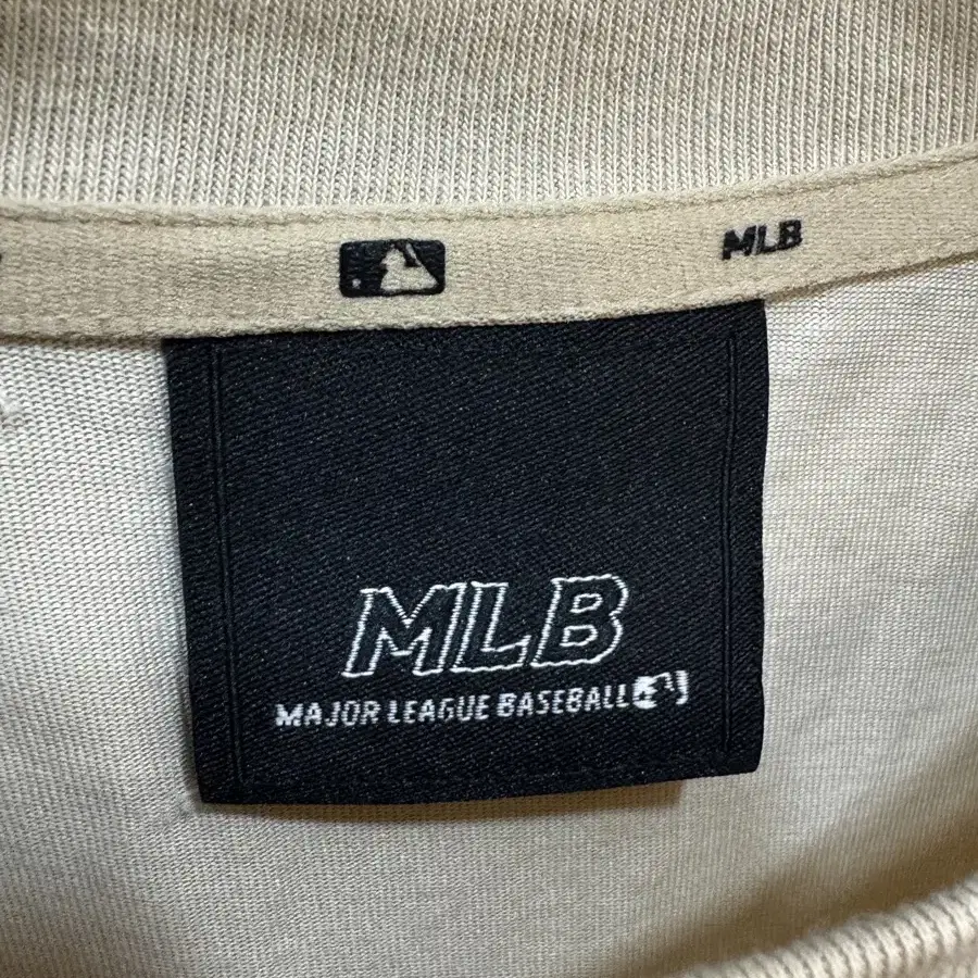 MLB 남녀공용 로고 프린팅 반팔 티셔츠