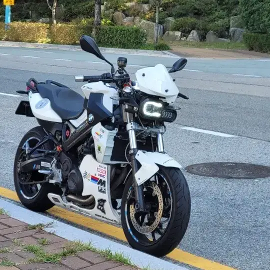 bmwf800r  팔거나 대차원합니다