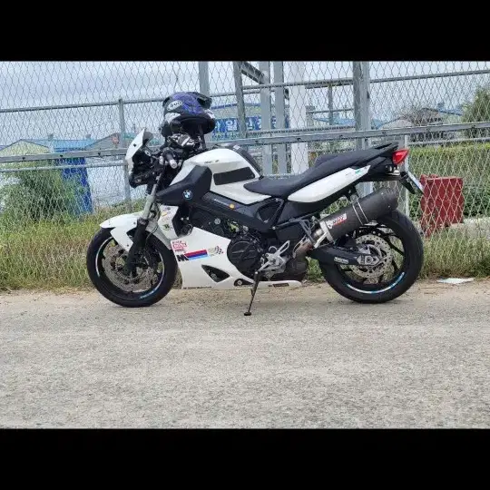 bmwf800r  팔거나 대차원합니다