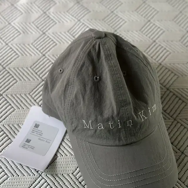 마뗑킴 matin typo ball cap