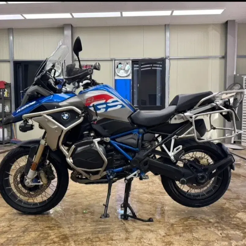 18년BMW 1200GS랠리버전급매로판매합니다.