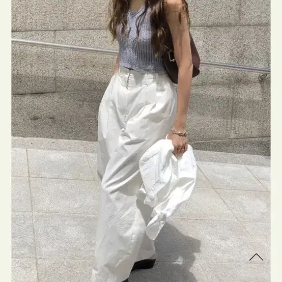 페르소나 off-white double tuck cotton slacks