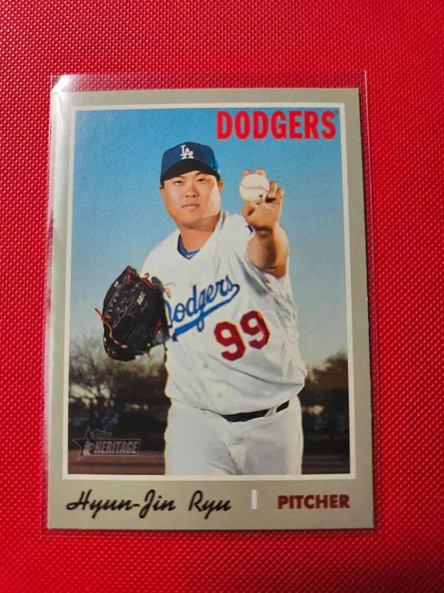 류현진 Topps Heritage base 카드