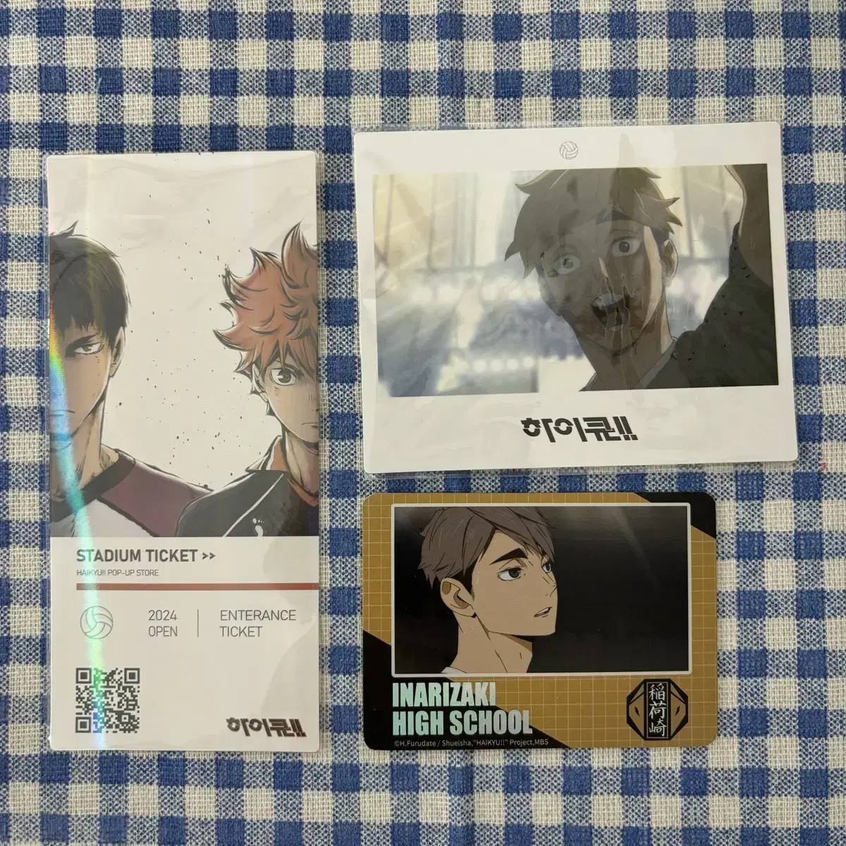 Haikyuu pop up pre-order benefit tickets, photocards, trading card in bulk