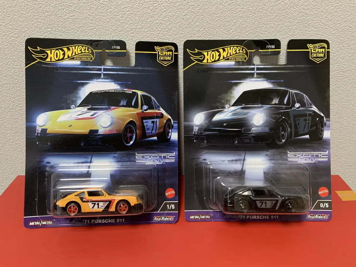 Hot Wheels Exotic Envy 71 Porsche + Chase Realrider