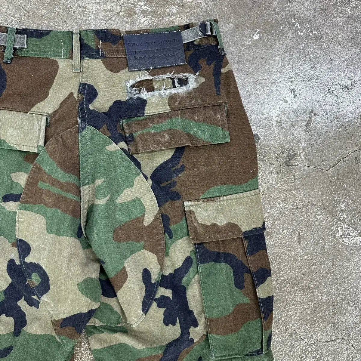 UTA NUDEOGI MILITARY SHORTS